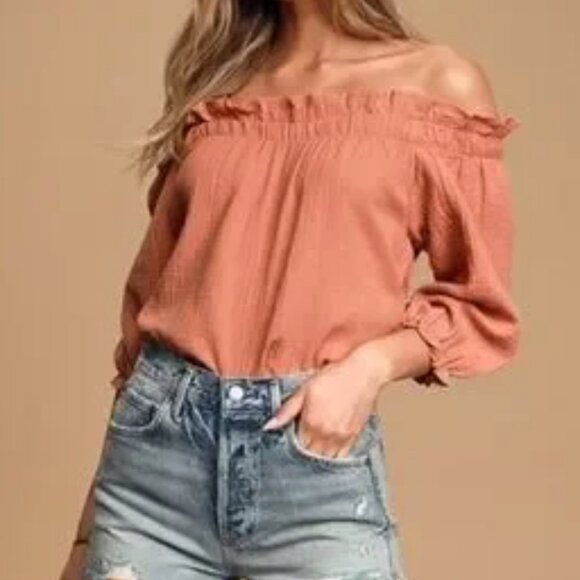 Lulu's off shoulder pink top - Picture 1 of 2